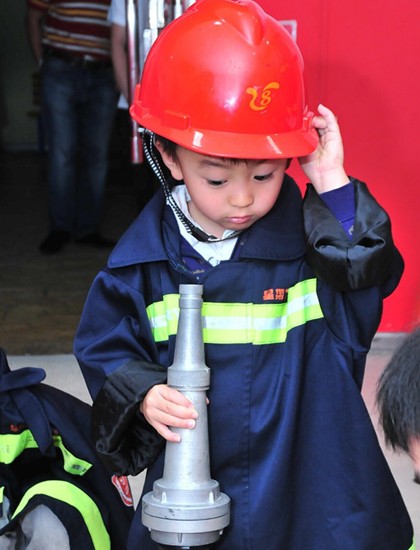 Cuộc sống đời thường của các con Trương Bá Chi - ảnh 11