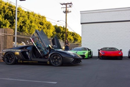 Lóa mắt với sắc màu Lamborghini dán mạ crôm - ảnh 11