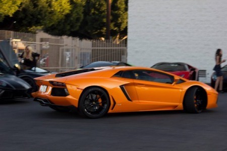 Lóa mắt với sắc màu Lamborghini dán mạ crôm - ảnh 14