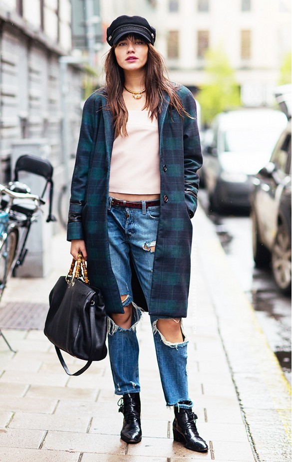 Mặc gì với quần Jeans rách? - ảnh 9