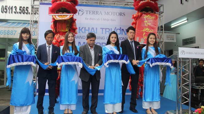 Xe điện Terra Motors trình làng mẫu A2000 với giá 25 triệu đồng - ảnh 1