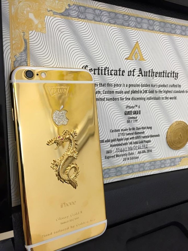 Mr. Đàm được tặng iPhone 6 dát vàng, đính kim cương - ảnh 1