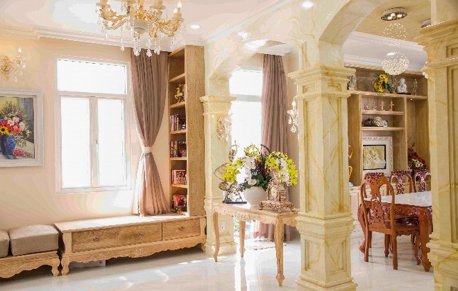 Ngắm biệt thự bán cổ điển của đại gia Sài Gòn - ảnh 2