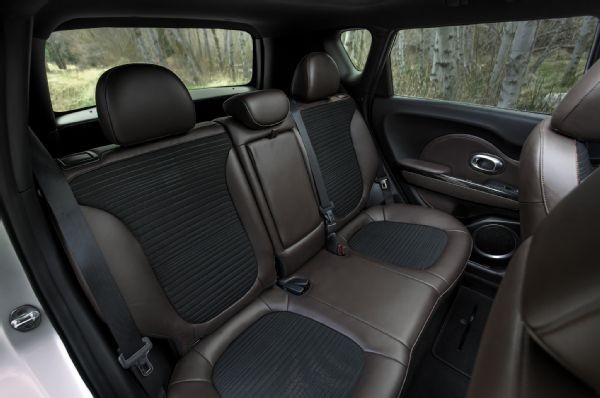 KIA khoe công nghệ với mẫu Trail'ster 4WD hybrid concept - ảnh 9