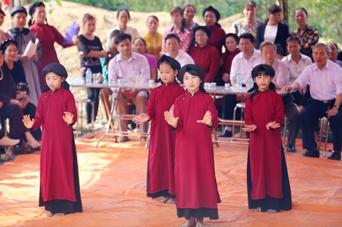 Hát Xoan cổ tại Hùng Vương tổ miếu - ảnh 16