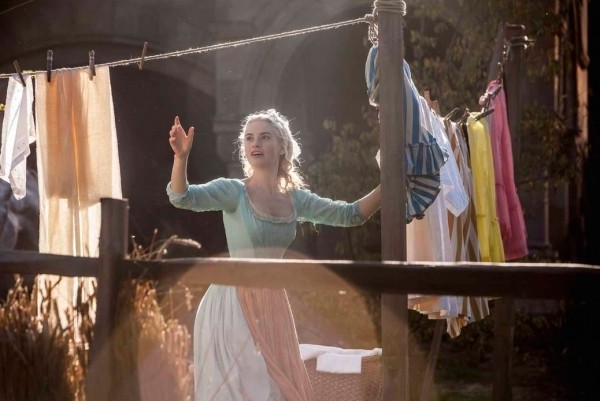 Vẻ đẹp trong veo của nàng 'Lọ Lem' Lily James - ảnh 3