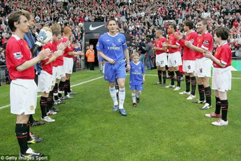 'Giáo sư' Mourinho và chức vô địch Premier League của Chelsea - ảnh 2