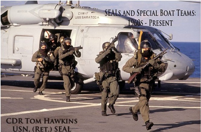Hé lộ hình ảnh về lực lượng đặc nhiệm Navy SEAL - ảnh 11