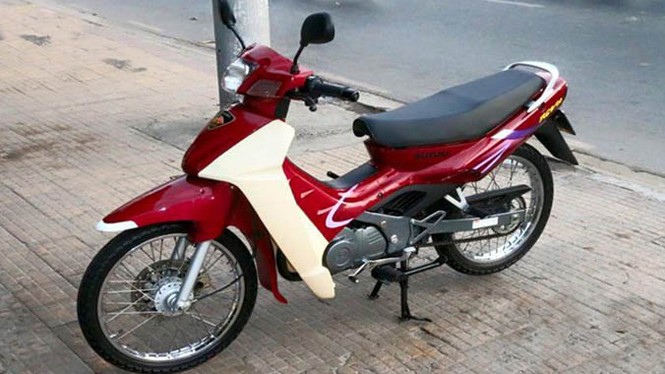 Suzuki RGV hàng hiếm được trả giá ngang Kia Morning - ảnh 1