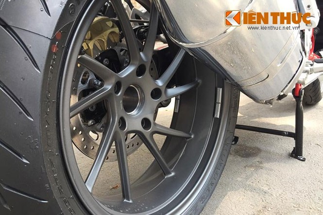 Chi tiết BMW R1200R 2015 đầu tiên cập bến Việt Nam - ảnh 7