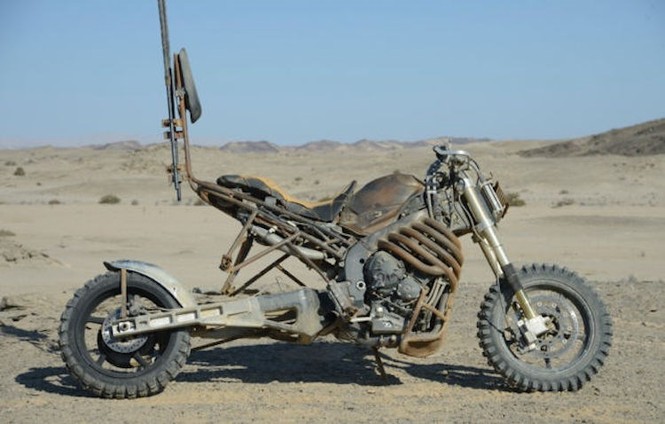 Tận thấy dàn xe quái dị trong 'bom tấn' Mad Max - ảnh 2