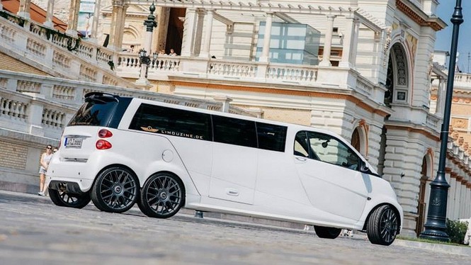 Những chiếc xe 'kì dị' tại Frankfurt Motor Show 2015 - ảnh 2