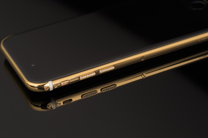 iPhone 6s độ vỏ vàng 18K có giá hơn 100 triệu đồng - ảnh 3