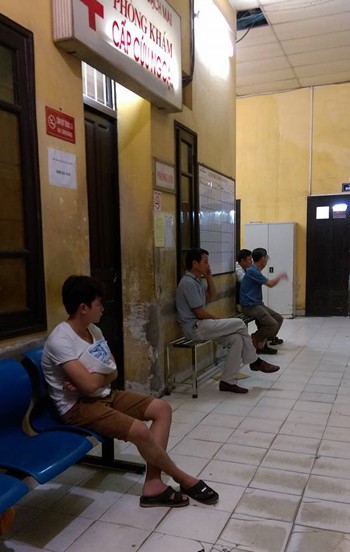 Lời kể hãi hùng của nạn nhân vụ taxi 'điên' đâm loạn xạ trên cầu - ảnh 1