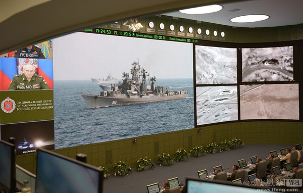 Cận cảnh ông Putin trực tiếp chỉ đạo tấn công IS - ảnh 5