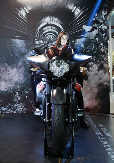 Moto Guzzi MGX-21: 'Pháo đài bay' nước Ý - ảnh 7