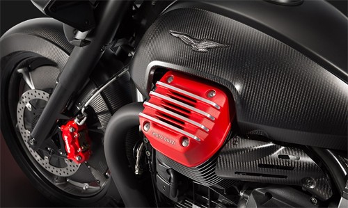 Moto Guzzi MGX-21: 'Pháo đài bay' nước Ý - ảnh 5