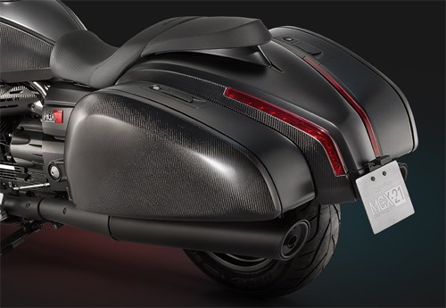 Moto Guzzi MGX-21: 'Pháo đài bay' nước Ý - ảnh 6