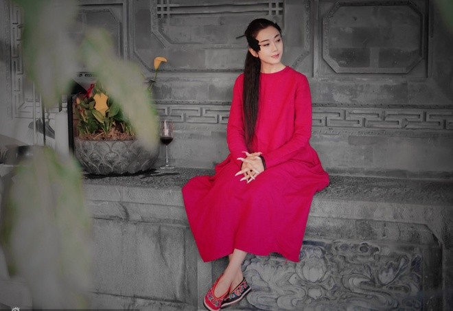 Mỹ nhân 'Anh hùng xạ điêu' khoe biệt thự bên sông - ảnh 5