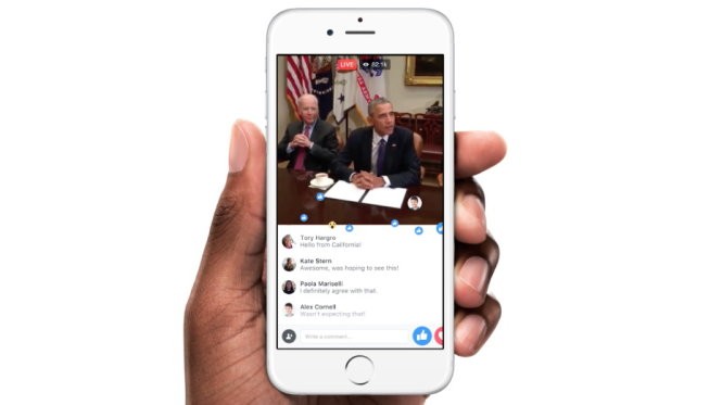 Facebook và Twitter tạo ra hàng tỉ 'đài truyền hình' - ảnh 1