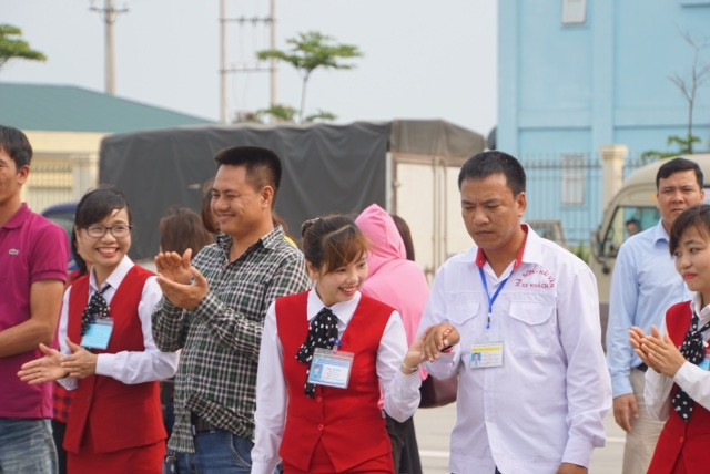 Lần đầu tổ chức lễ tri ân lái xe đi vào cao tốc - ảnh 1