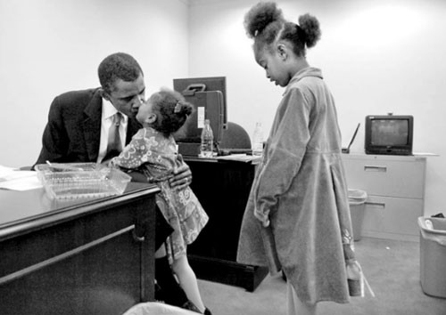 Tổng thống Mỹ Obama kể chuyện làm cha - ảnh 2