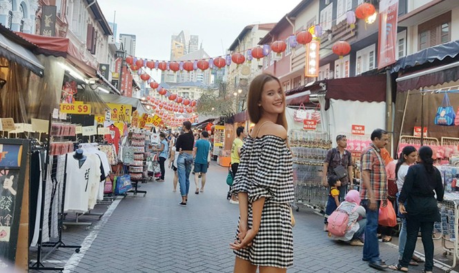 Quán quân Next Top Model Hương Ly, Nguyễn Oanh sang Singapore lập nghiệp - ảnh 5