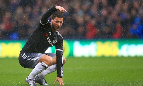 Conte hứa giúp Hazard sánh ngang Messi và Ronaldo - ảnh 1