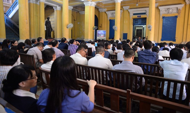 An ninh siết chặt phiên tòa ‘đại án’ Ngân hàng Xây dựng - ảnh 3