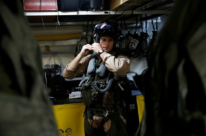 Cuộc sống trên tàu sân bay USS Harry S. Truman - ảnh 4