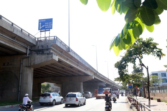 'Bẫy tử thần' ở cầu cạn Vành đai 3 Hà Nội - ảnh 11