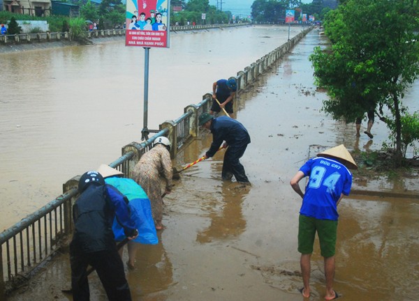 Hình ảnh Lào Cai tan hoang sau trận mưa lũ khủng khiếp - ảnh 13
