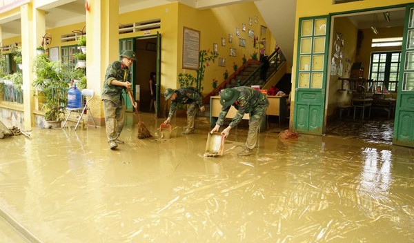 Hình ảnh Lào Cai tan hoang sau trận mưa lũ khủng khiếp - ảnh 10