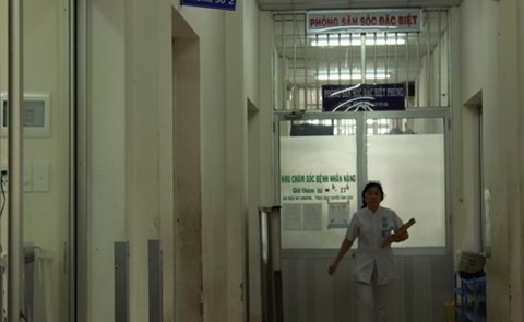 Tàn nhẫn những đòn thù axit rúng động dư luận - ảnh 3