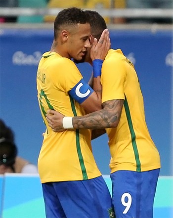 Bóng đá nam Brazil thoát hiểm ở Olympic 2016 - ảnh 1