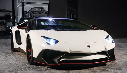 Đại gia Nam Phi nổi giận vì mất thế độc tôn mua Lamborghini - ảnh 1