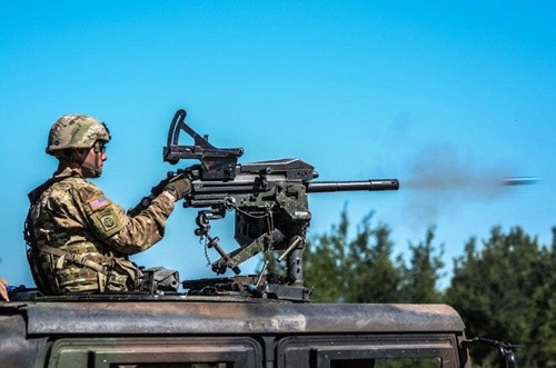 Phút sinh tử dưới làn mưa tên lửa ở Afghanistan - ảnh 1