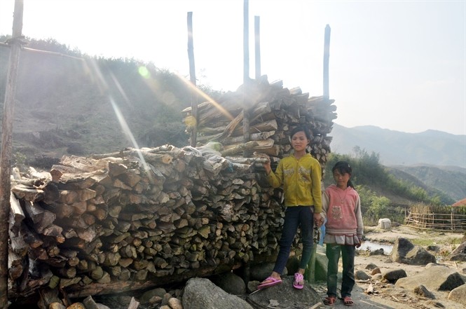 Kỳ lạ nơi con dâu không được ngồi cùng mâm, đi cùng xe với bố chồng - ảnh 4