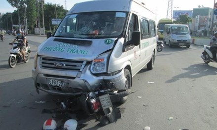 BẢN TIN ATGT: Xe máy đâm xe đạp, cụ ông 90 tuổi tử vong - ảnh 4