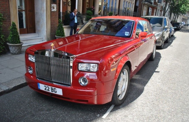 Siêu sang Rolls-Royce biển 'độc' - ảnh 10