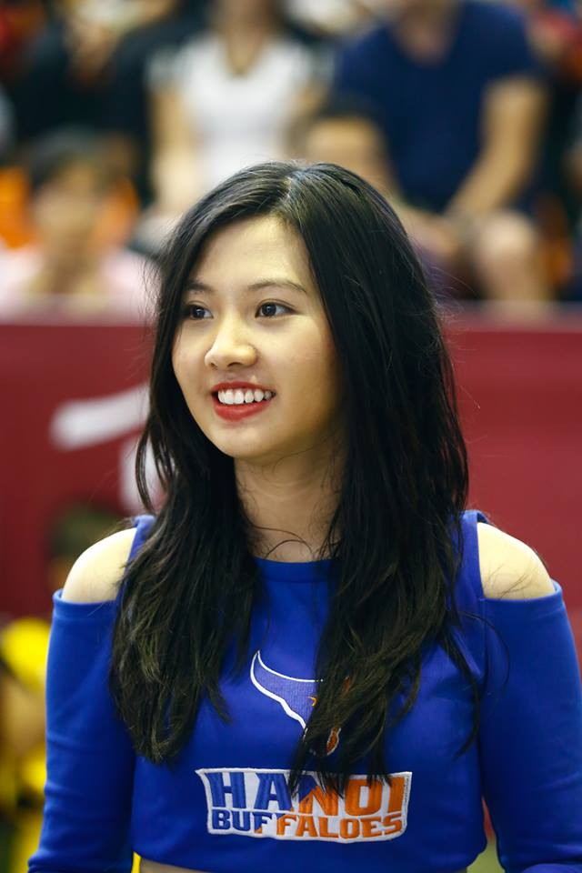 Dàn hoạt náo viên xinh đẹp ở giải bóng rổ chuyên nghiệp - ảnh 5
