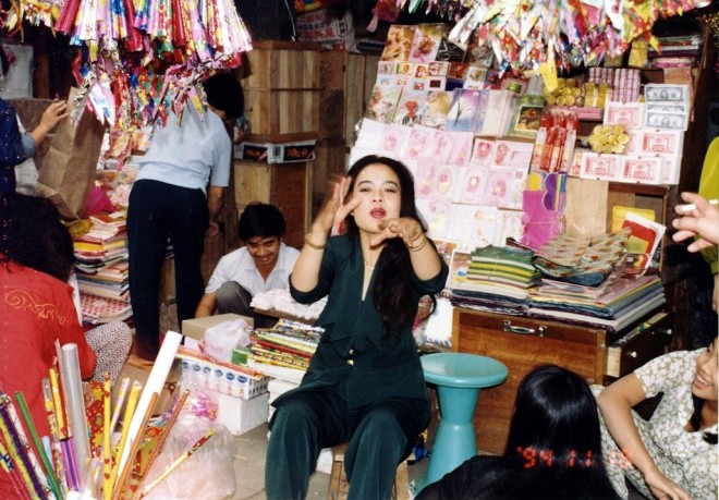 Phố cổ Hà Nội thập niên 90 trong ảnh của Đại sứ Nhật - ảnh 6