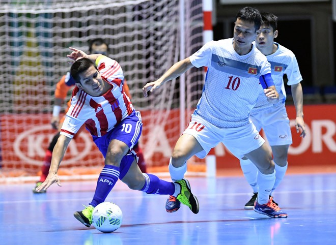 Thua đậm Paraguay, tuyển Việt Nam mất ngôi nhì bảng - ảnh 9