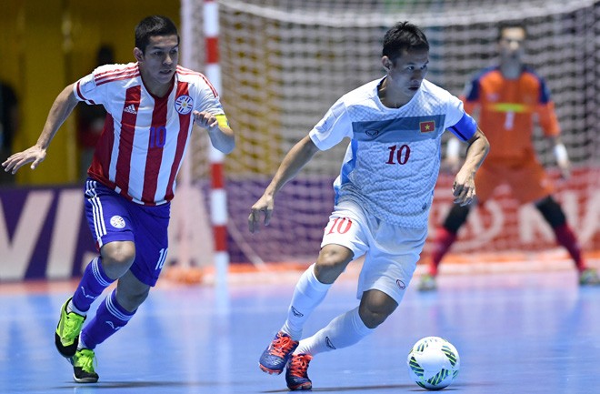 Thua đậm Paraguay, tuyển Việt Nam mất ngôi nhì bảng - ảnh 10