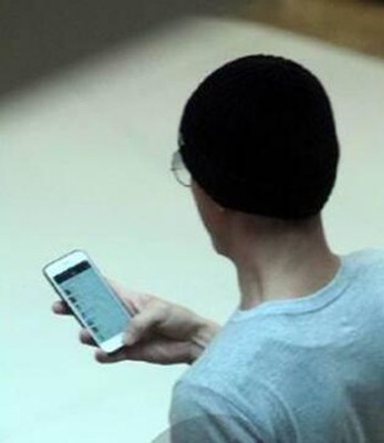 Chồng Lâm Tâm Như được khen sống giản dị - ảnh 1