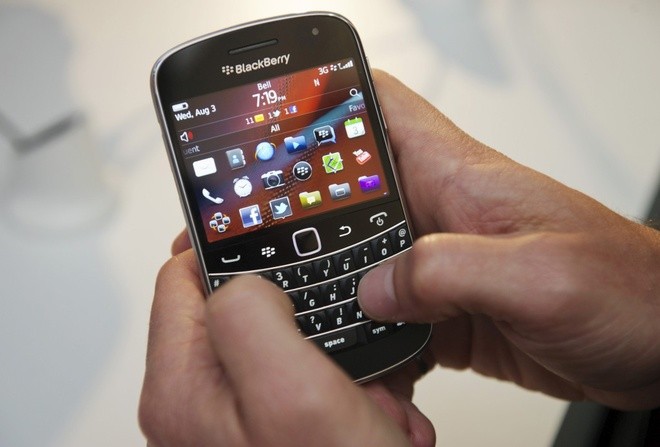 Những mẫu BlackBerry cổ vẫn còn được chuộng ở Việt Nam - ảnh 5