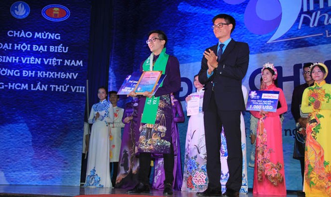 Lộ diện quán quân Nét đẹp sinh viên Nhân văn mùa thứ 3 - ảnh 11