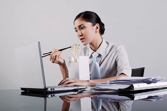 11 nguyên nhân gây đau nửa đầu mà bạn không ngờ tới - ảnh 1