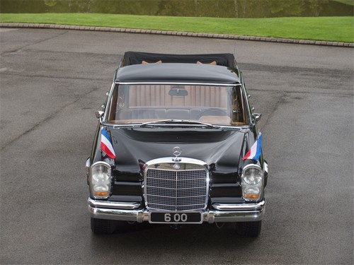 Mercedes 600 Pullman Landaulet - limo tổng thống hàng hiếm - ảnh 3