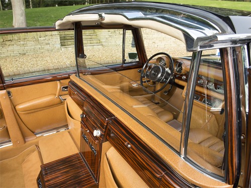 Mercedes 600 Pullman Landaulet - limo tổng thống hàng hiếm - ảnh 7